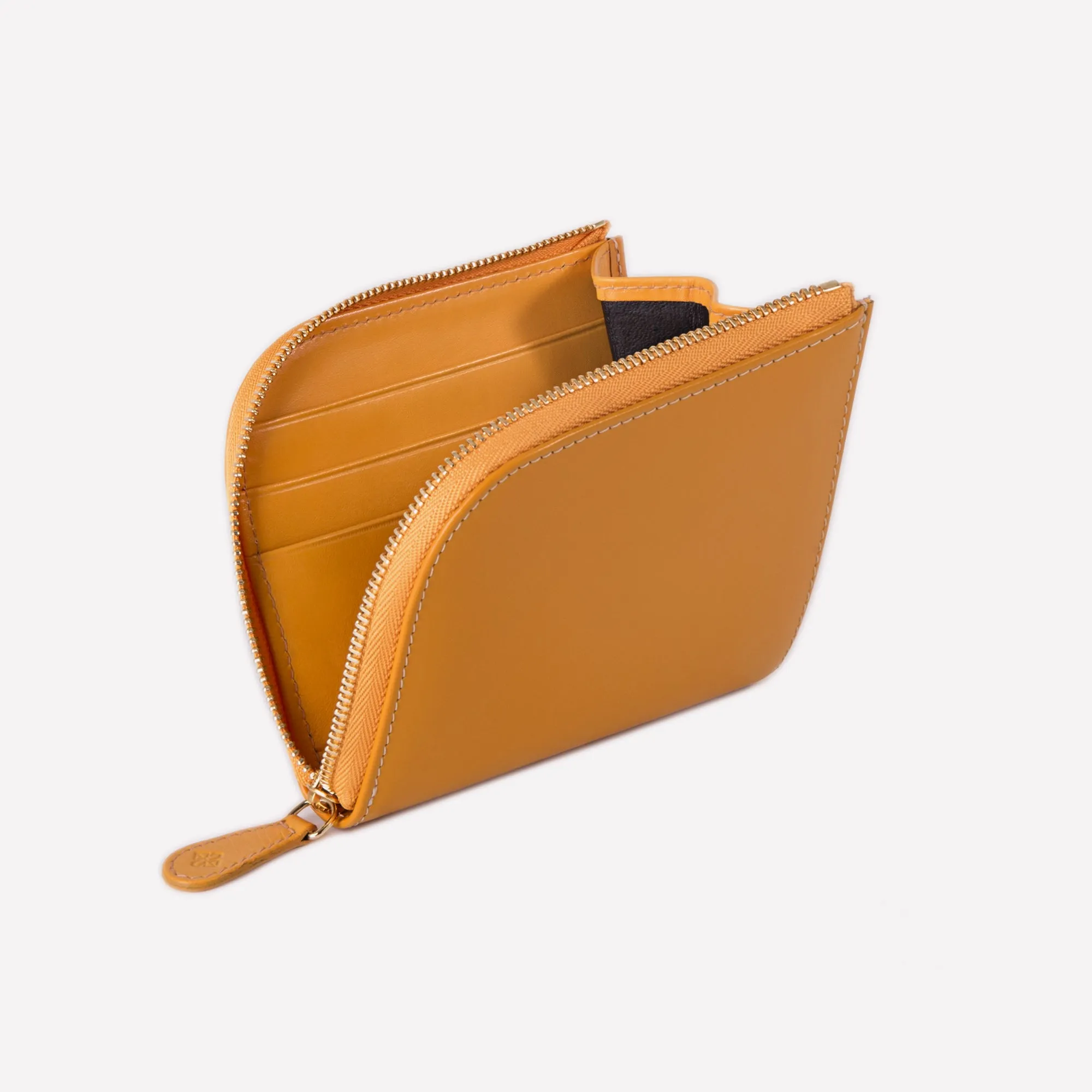 Bridle Hide Zipped Curved Wallet with Key Strap