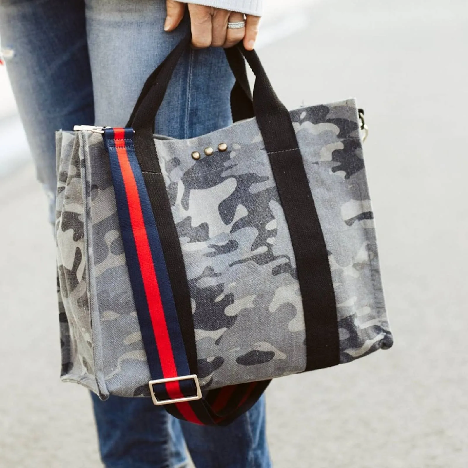 Camo Canvas Tote w Red/Blue Strap