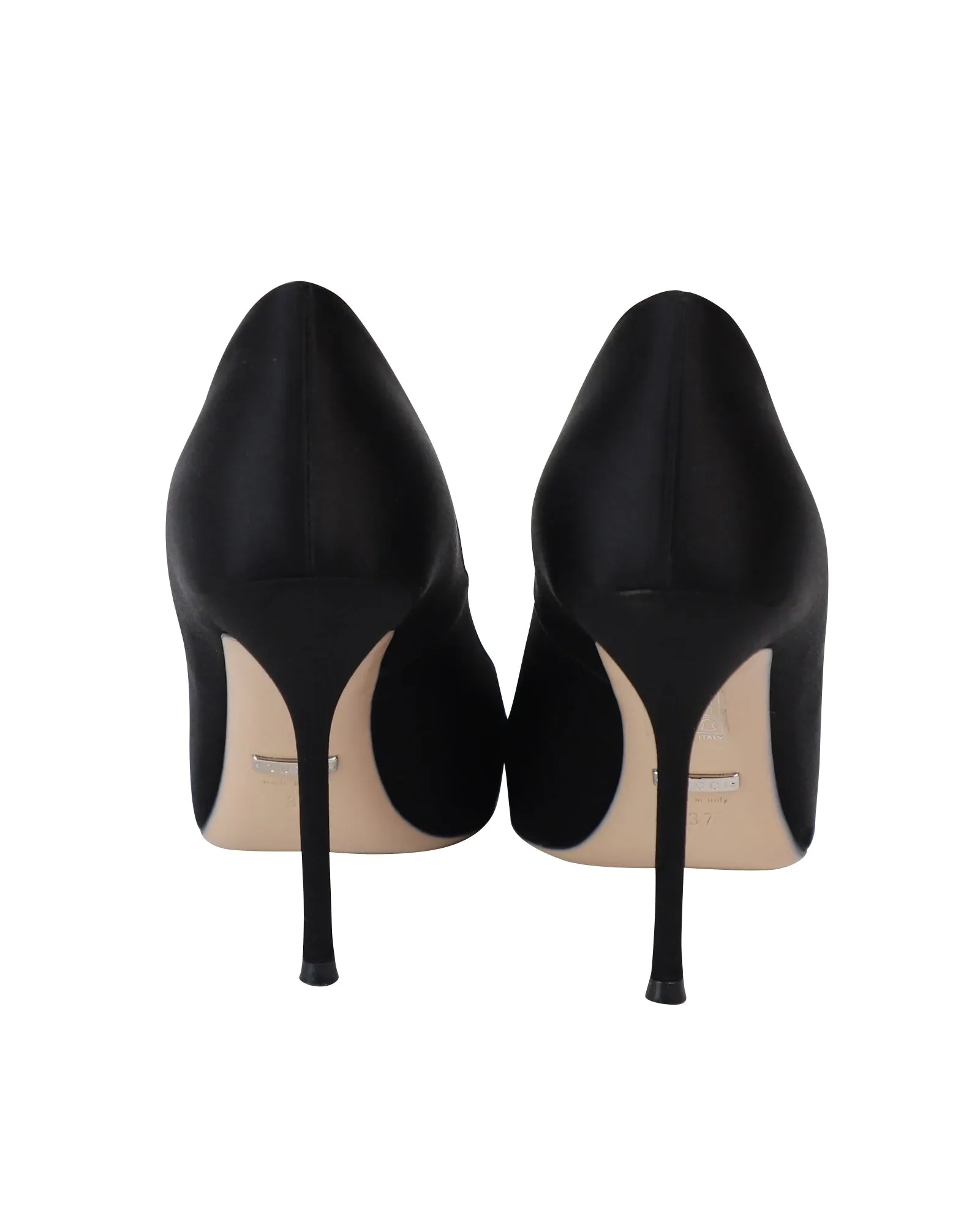 Gucci Dionysus Embellished Pumps in Black Satin