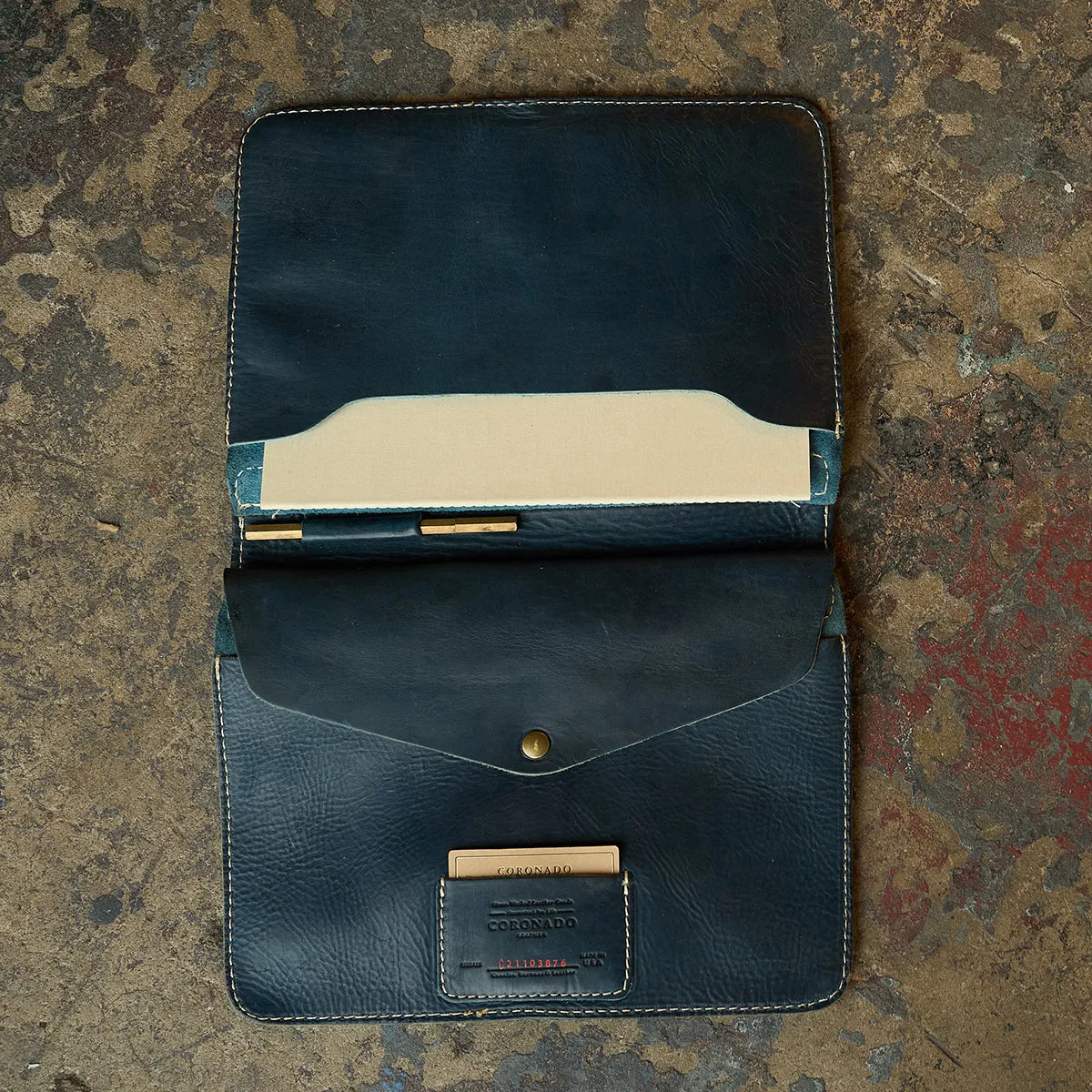 Stone-Washed Executive Folio | LE