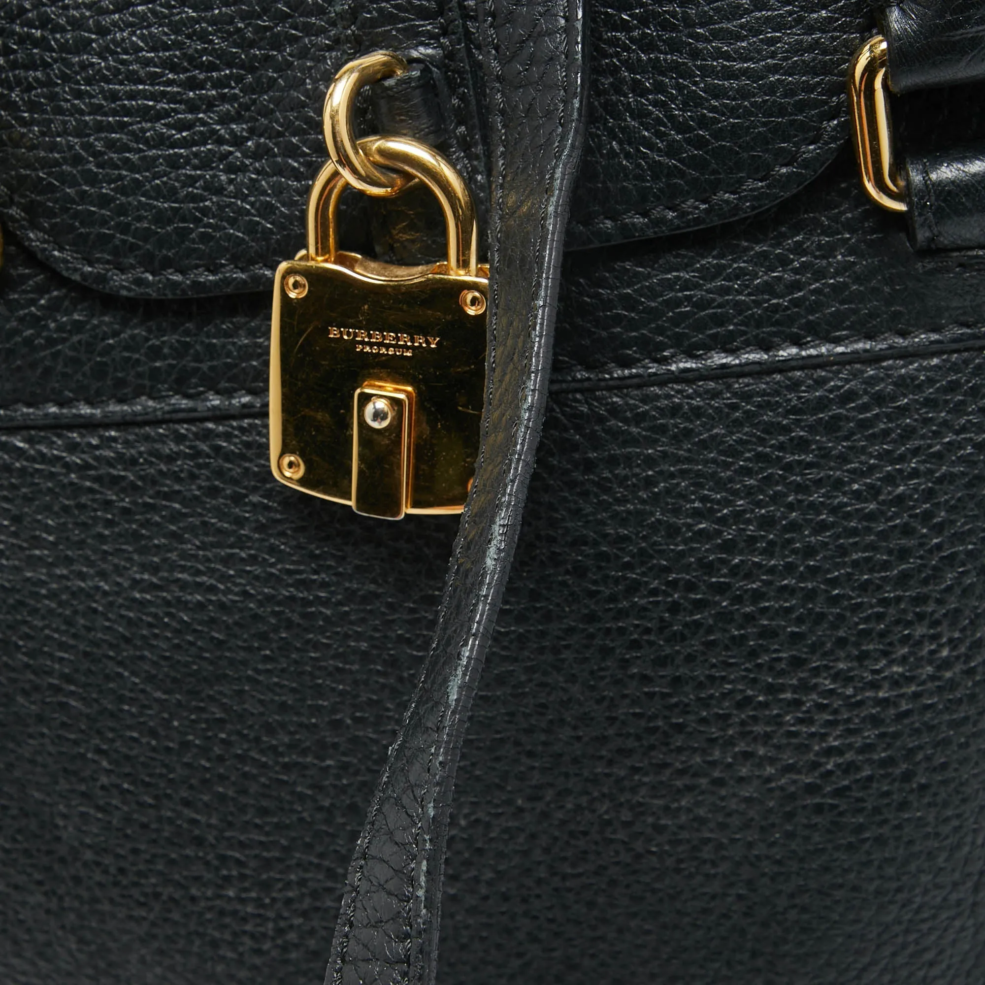 Trendy Inspired Burberry Black Leather Padlock Flap Satchel